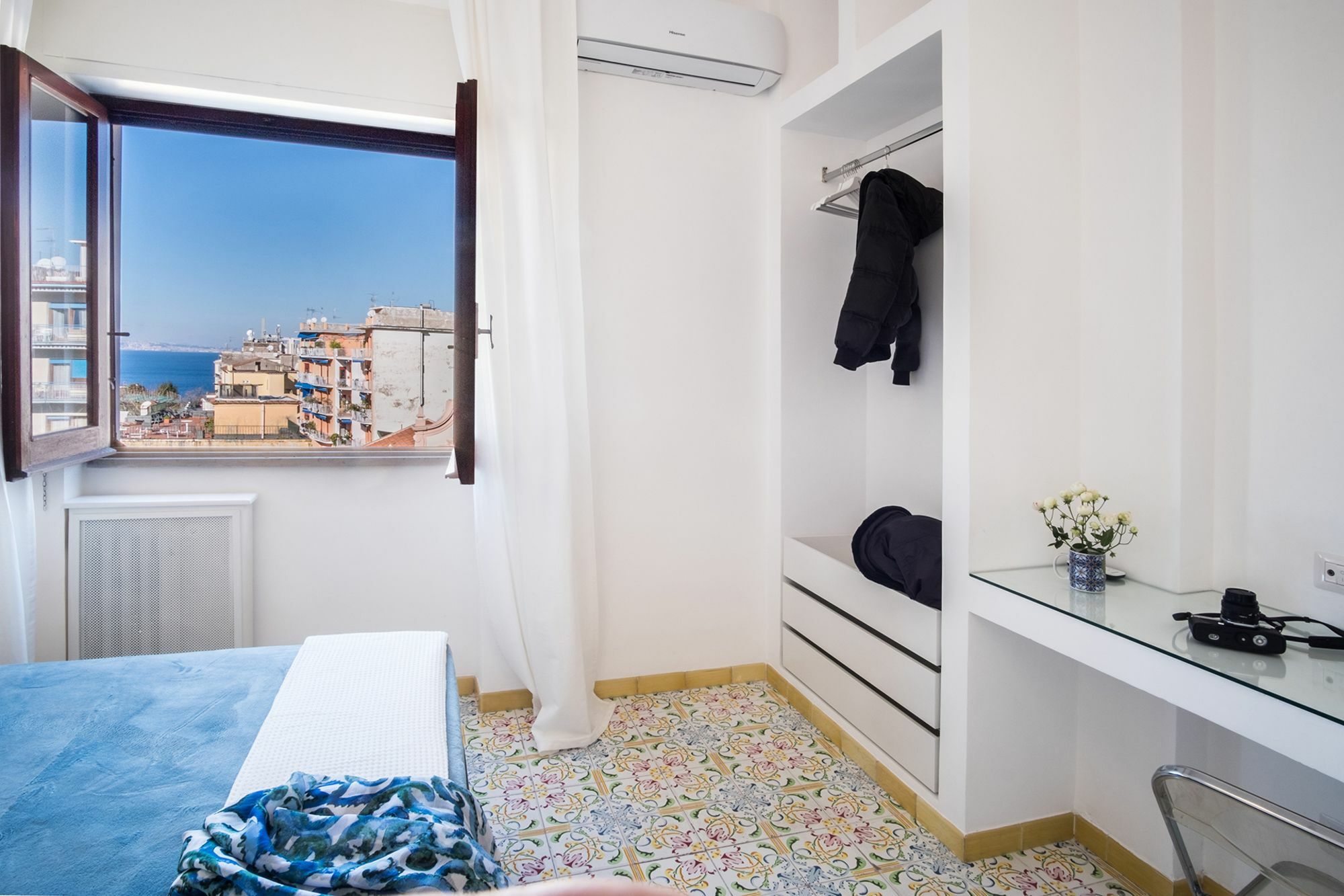 Amore Rentals - Appartamento Erica Sorrento Ngoại thất bức ảnh